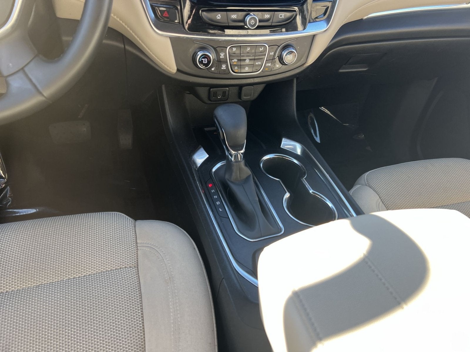 2024 Chevrolet Traverse Limited LT Cloth