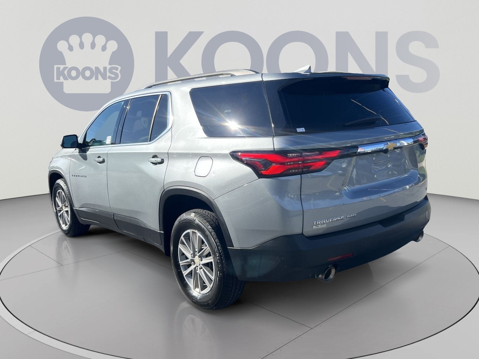 2024 Chevrolet Traverse Limited LT Cloth