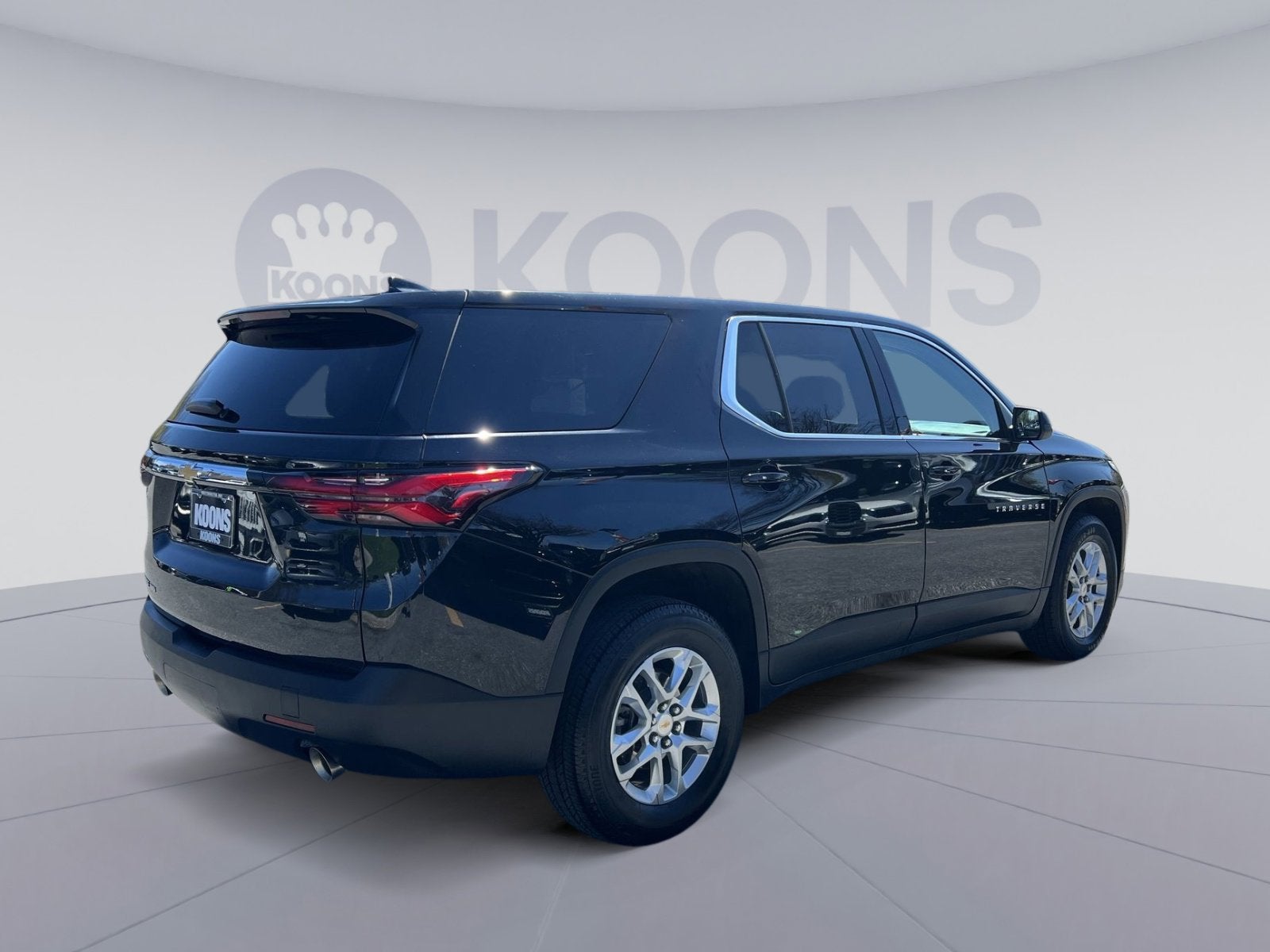 2023 Chevrolet Traverse LS