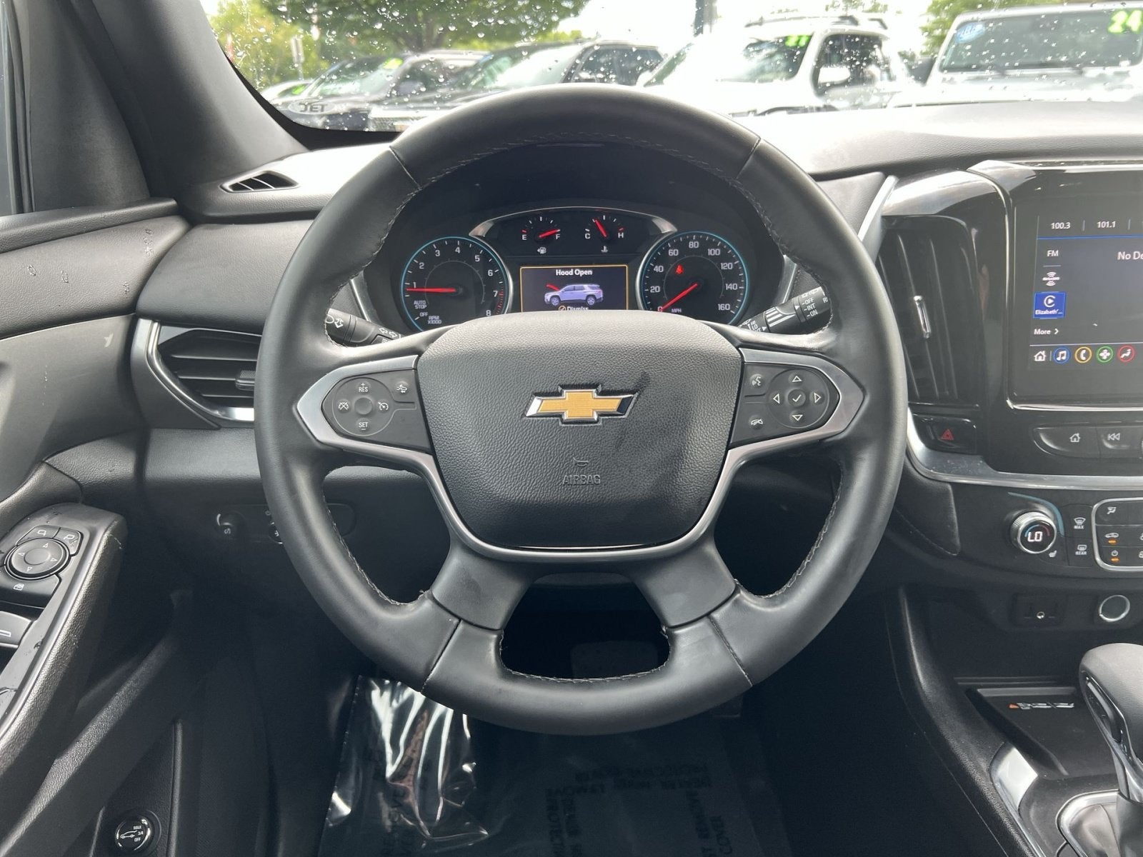 2023 Chevrolet Traverse LT