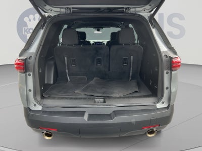 2023 Chevrolet Traverse LT