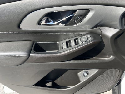 2023 Chevrolet Traverse LT