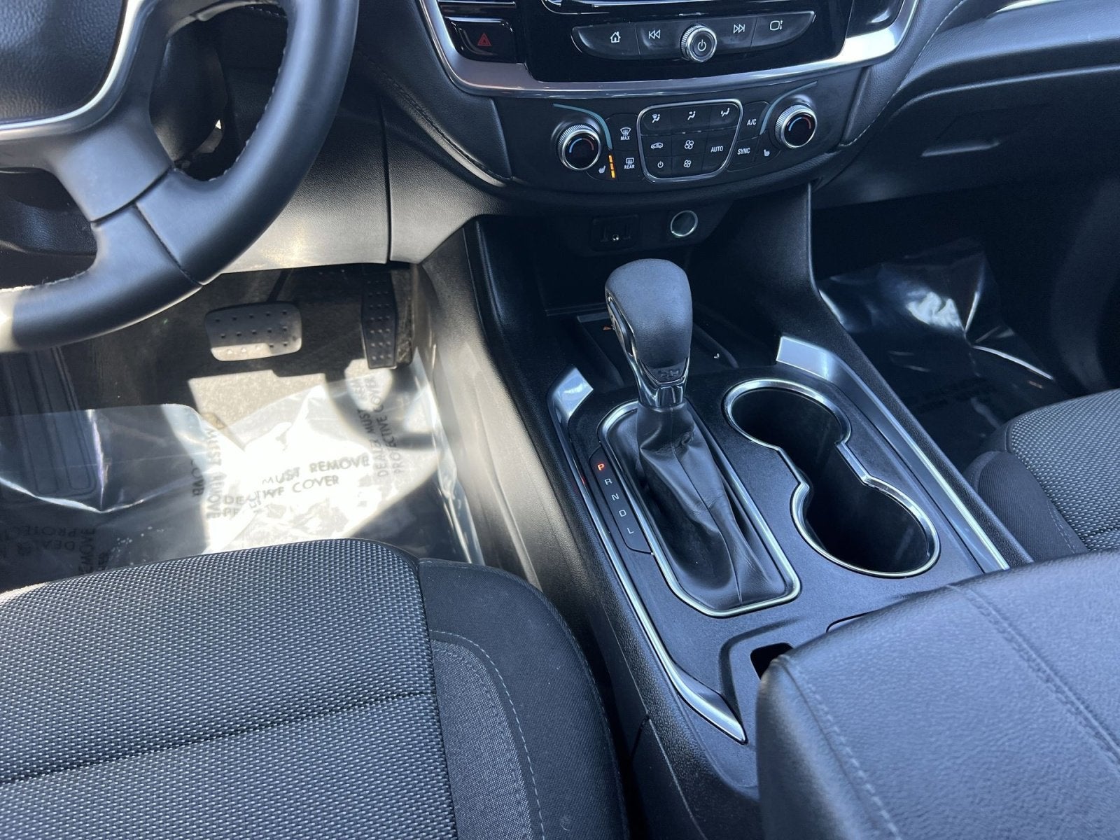 2023 Chevrolet Traverse LT