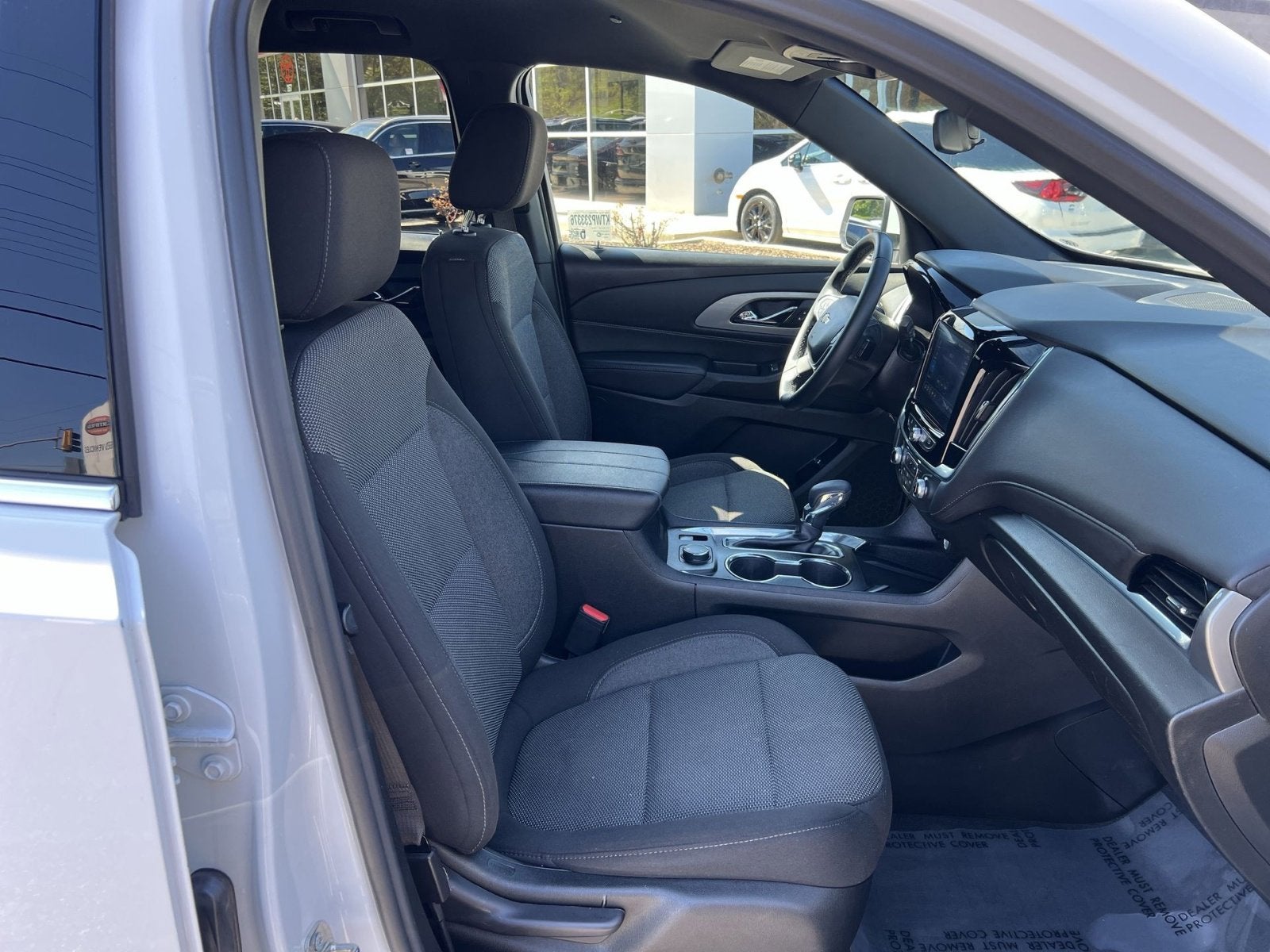 2023 Chevrolet Traverse LT