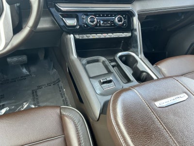 2024 GMC Sierra 2500HD Denali