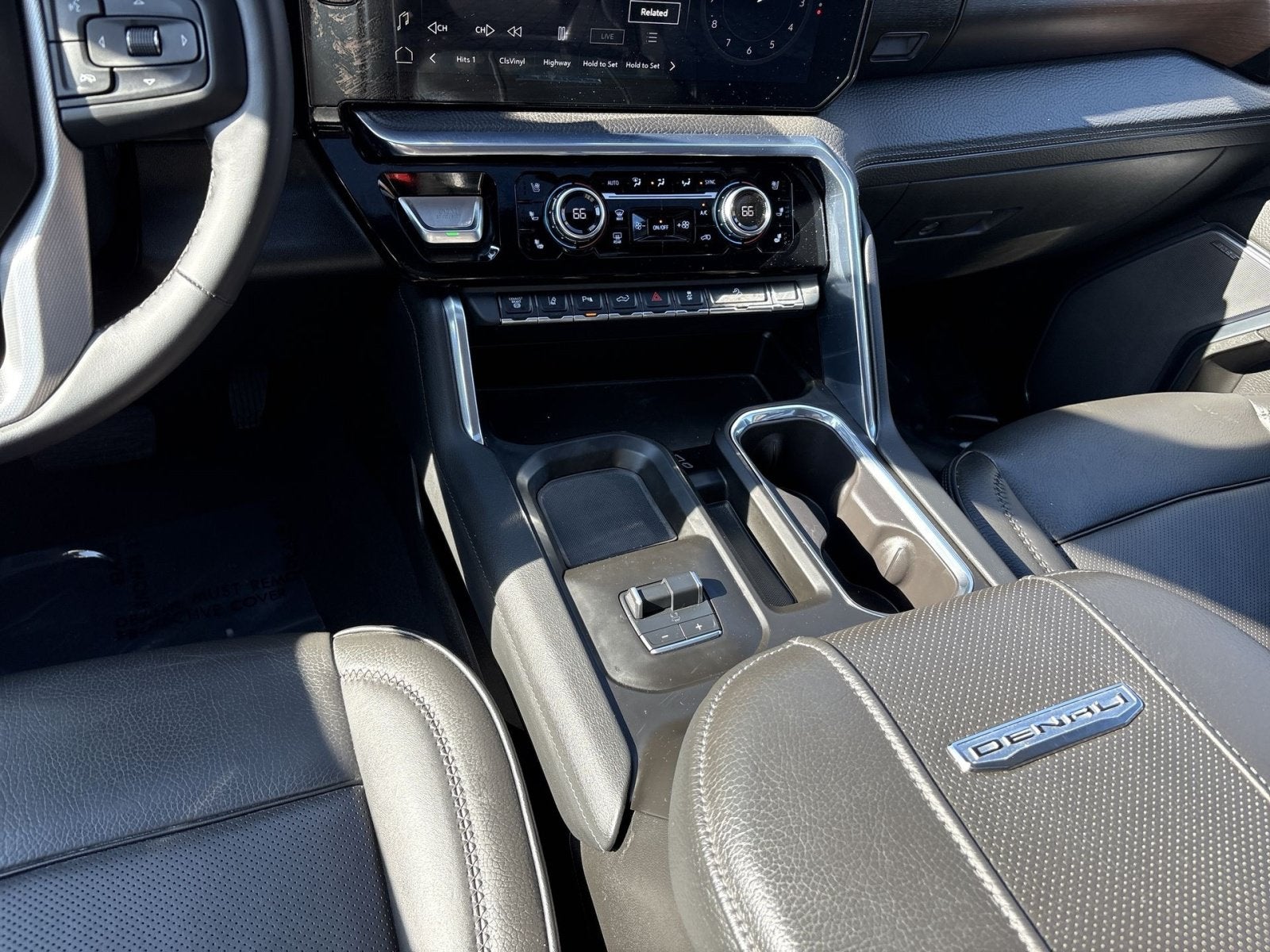 2024 GMC Sierra 3500HD Denali