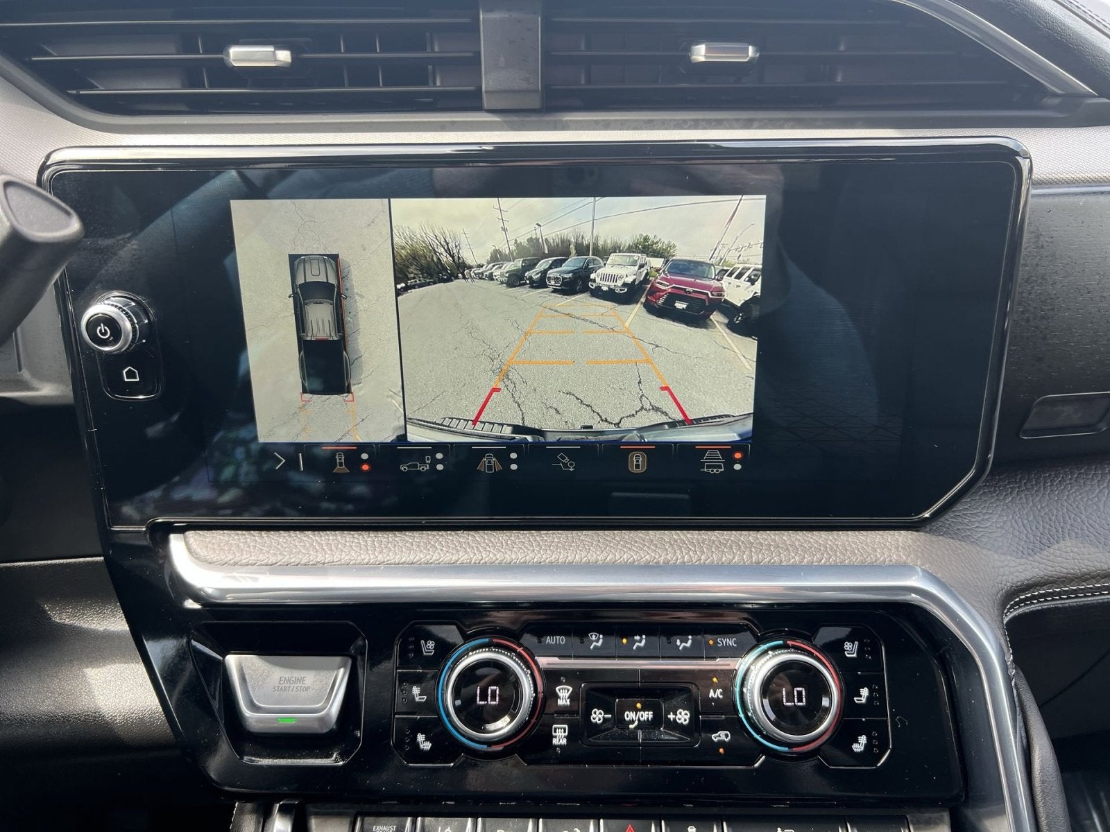 2025 GMC Sierra 3500HD Denali