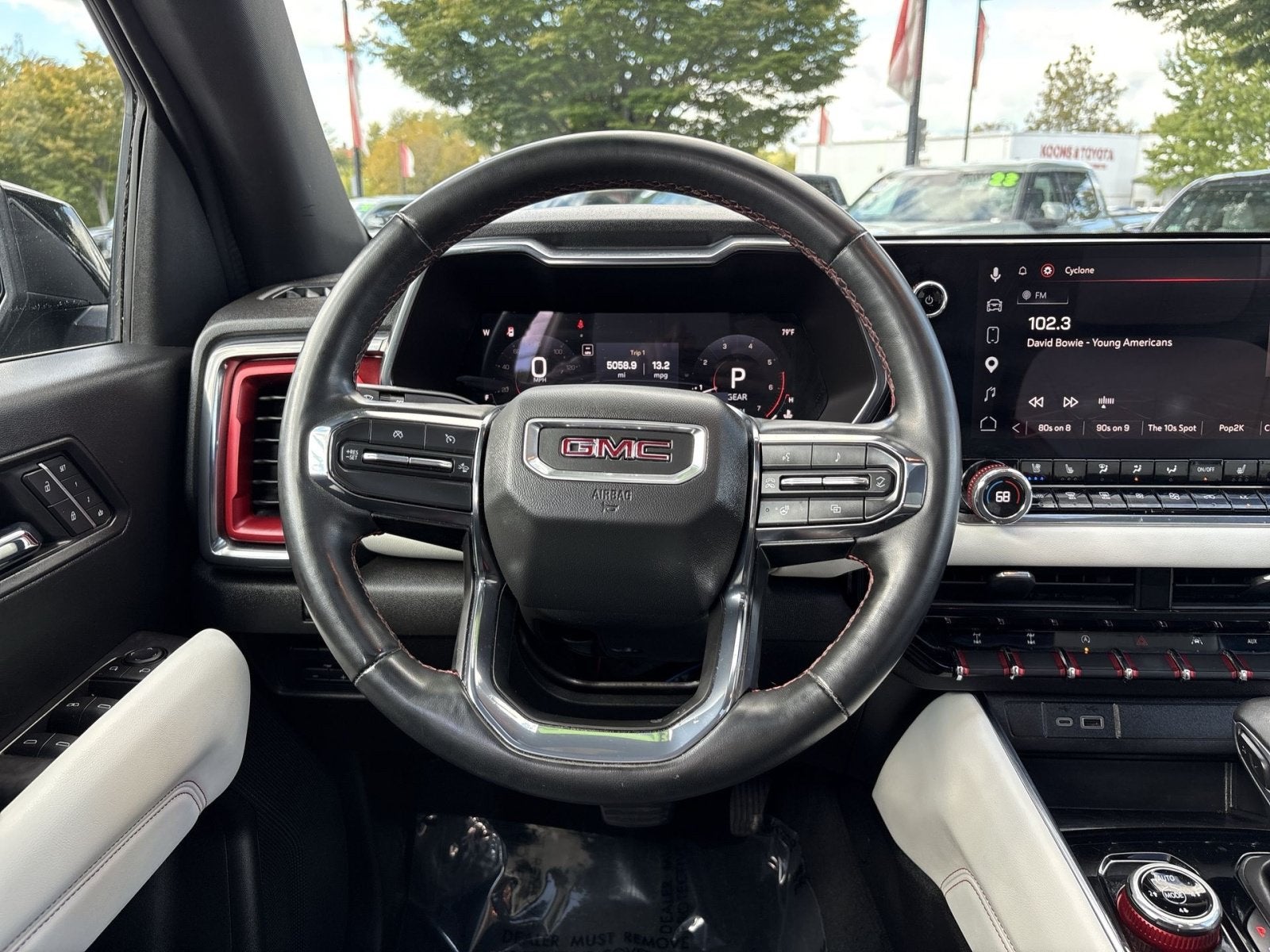 2023 GMC Canyon AT4X