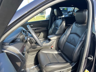 2022 Cadillac XT4 Luxury