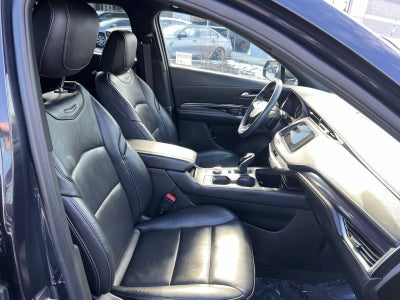 2022 Cadillac XT4 Luxury