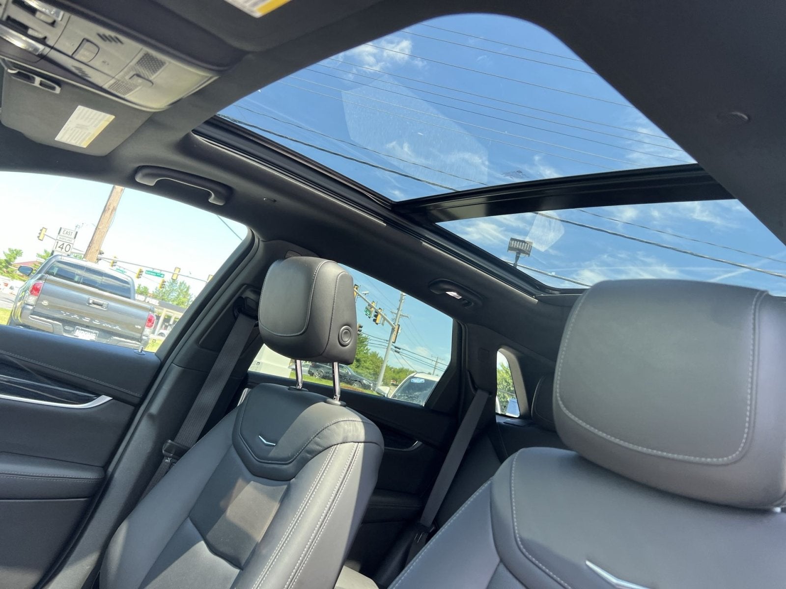 2023 Cadillac XT5 Premium Luxury