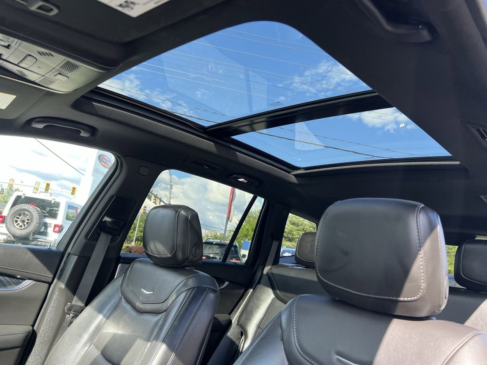 2024 Cadillac XT6 Premium Luxury