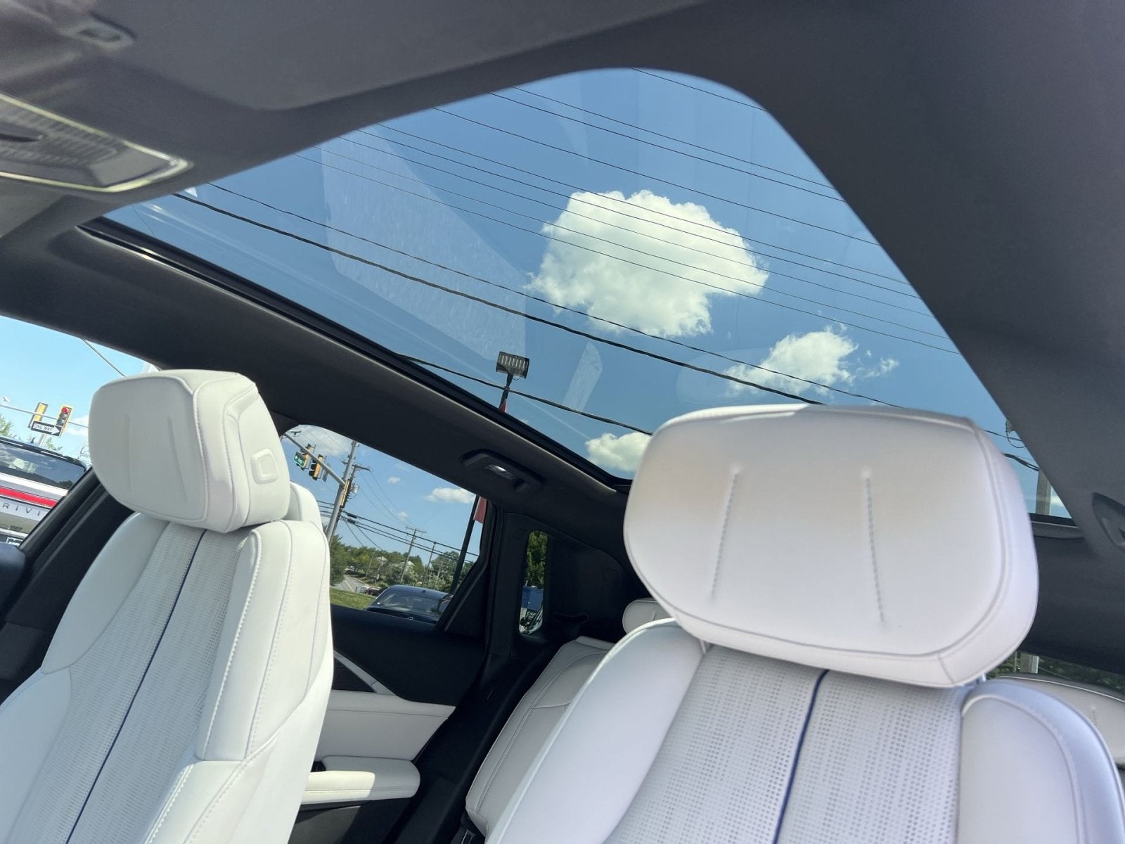 2024 Cadillac LYRIQ Luxury