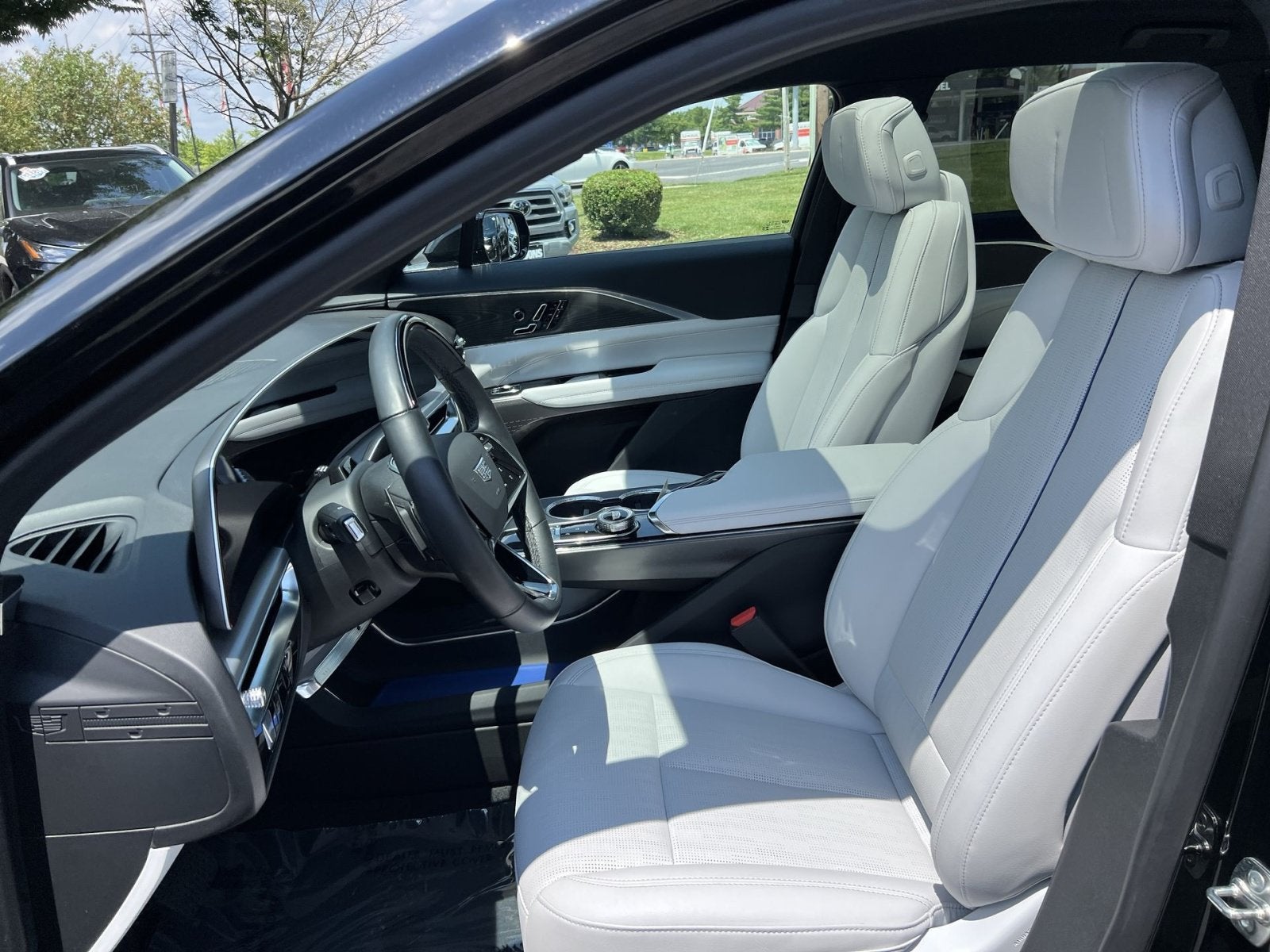 2026 Cadillac LYRIQ Sport