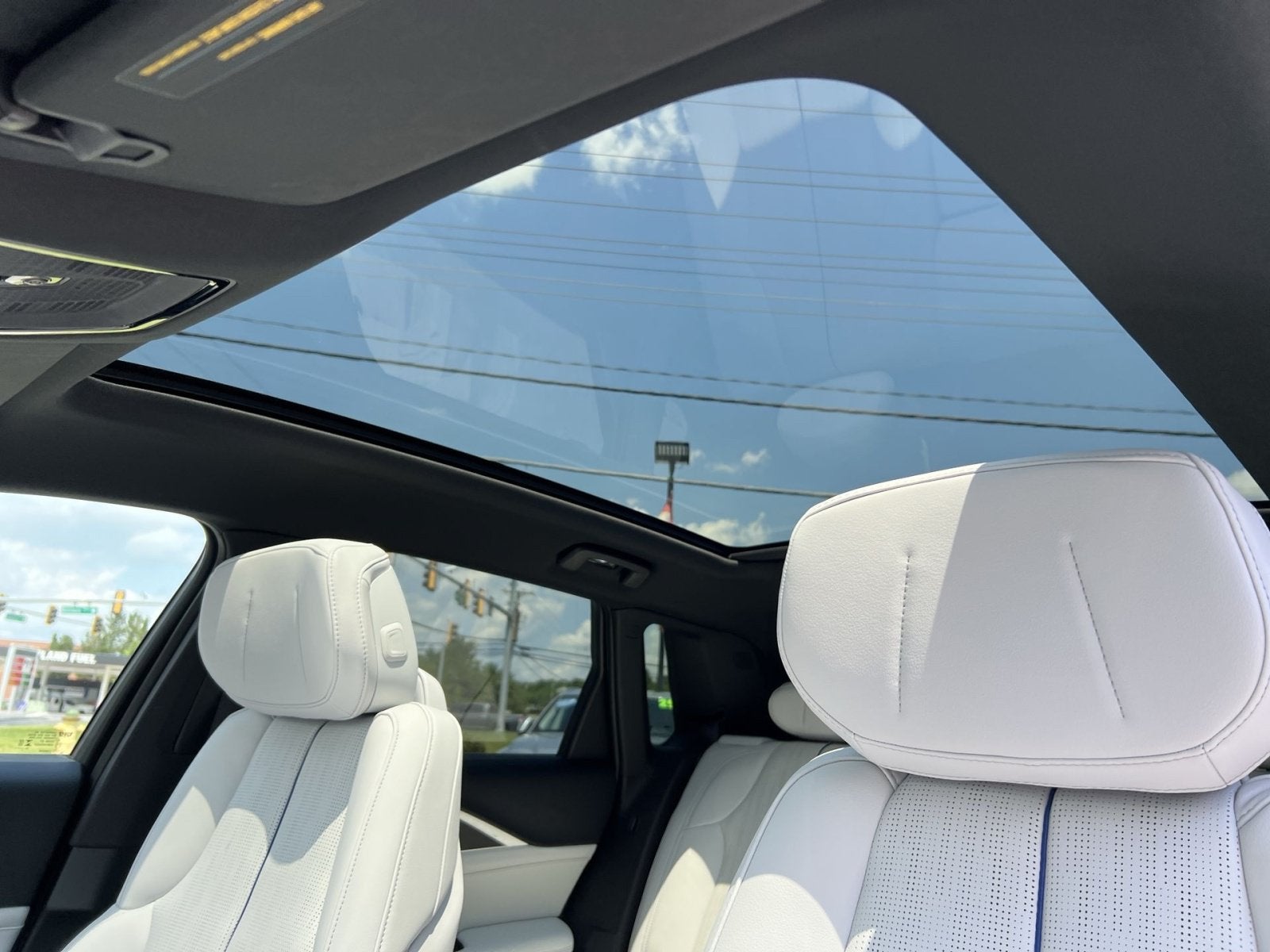 2026 Cadillac LYRIQ Sport
