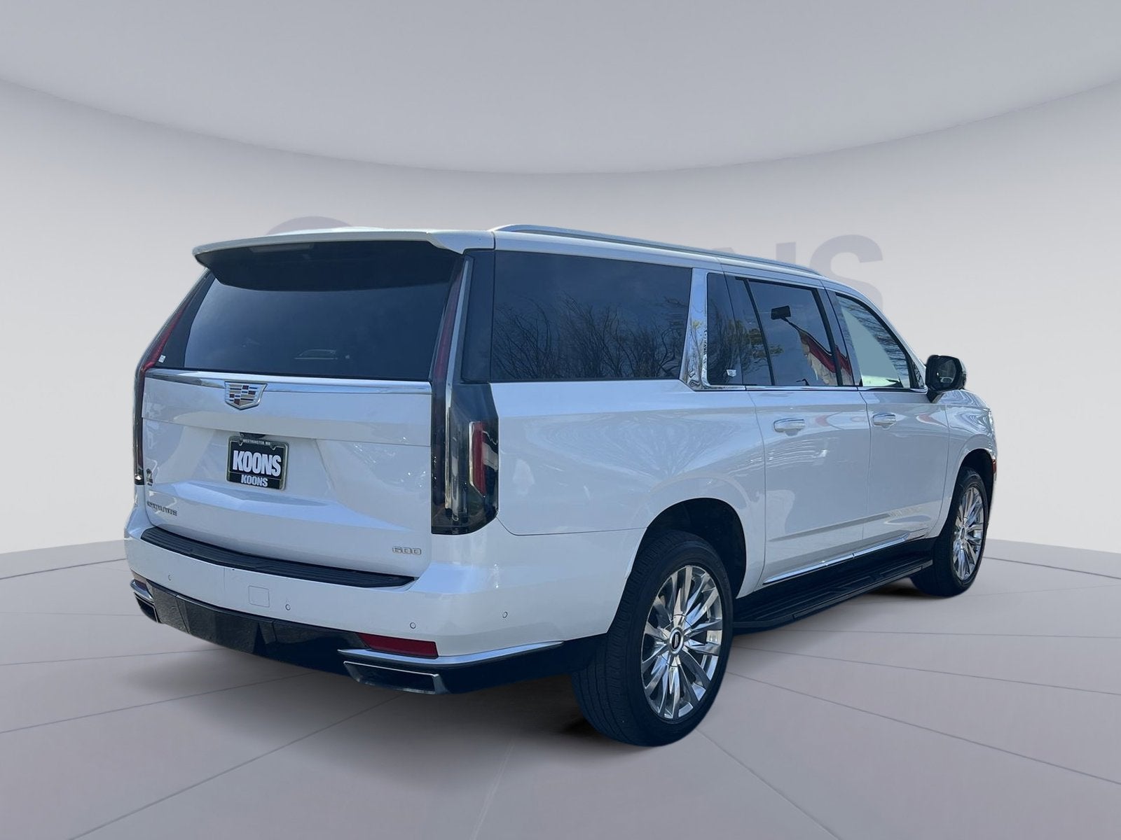2023 Cadillac Escalade ESV Premium