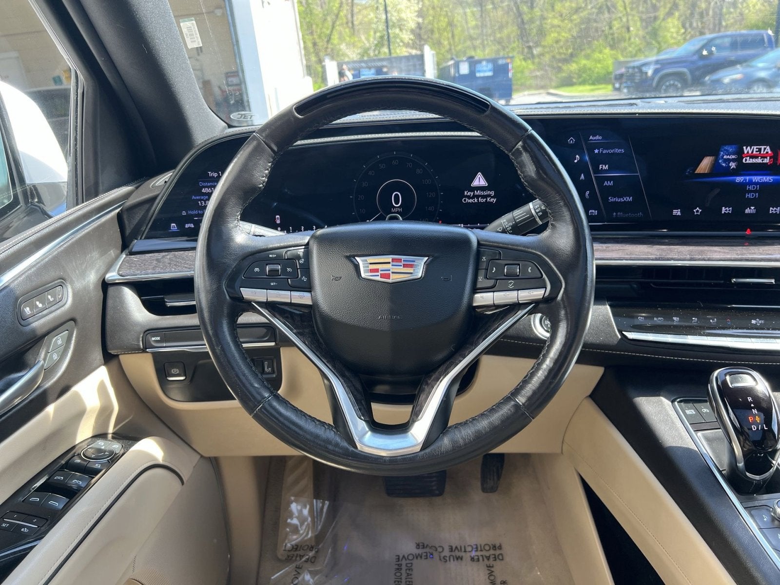 2023 Cadillac Escalade ESV Premium