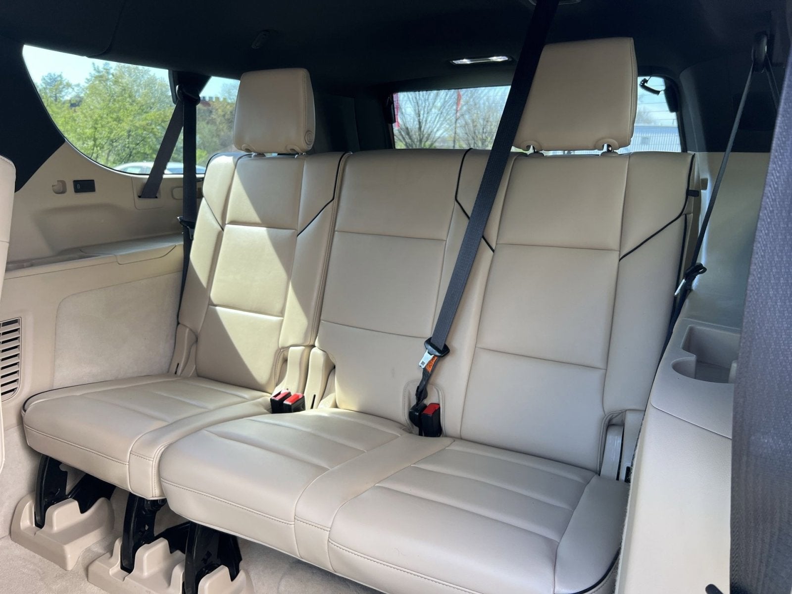 2023 Cadillac Escalade ESV Premium