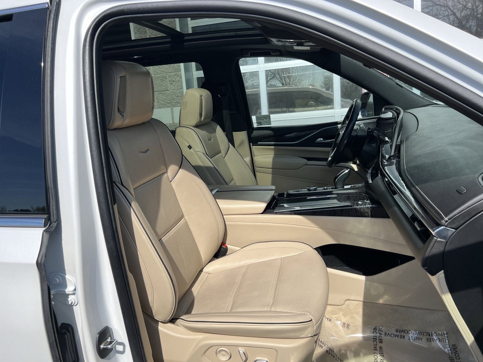 2023 Cadillac Escalade ESV Premium