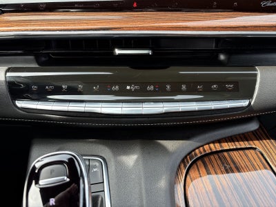 2023 Cadillac Escalade Luxury