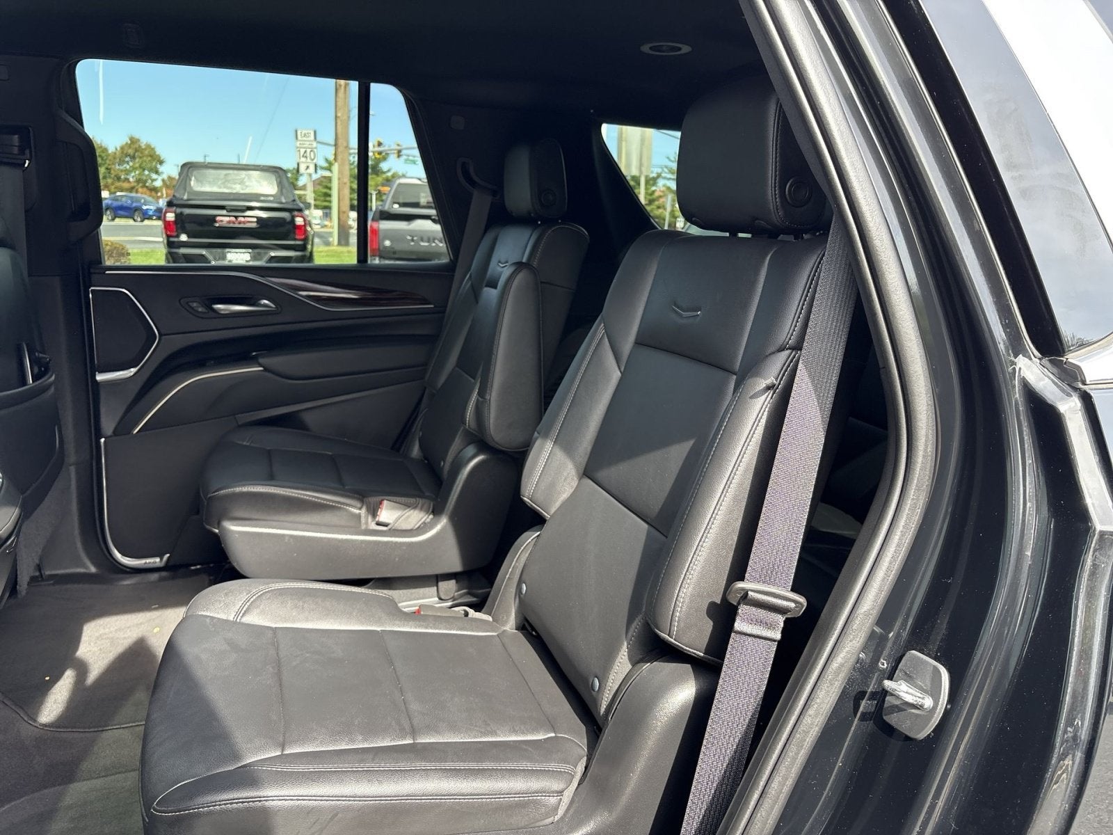 2023 Cadillac Escalade Luxury