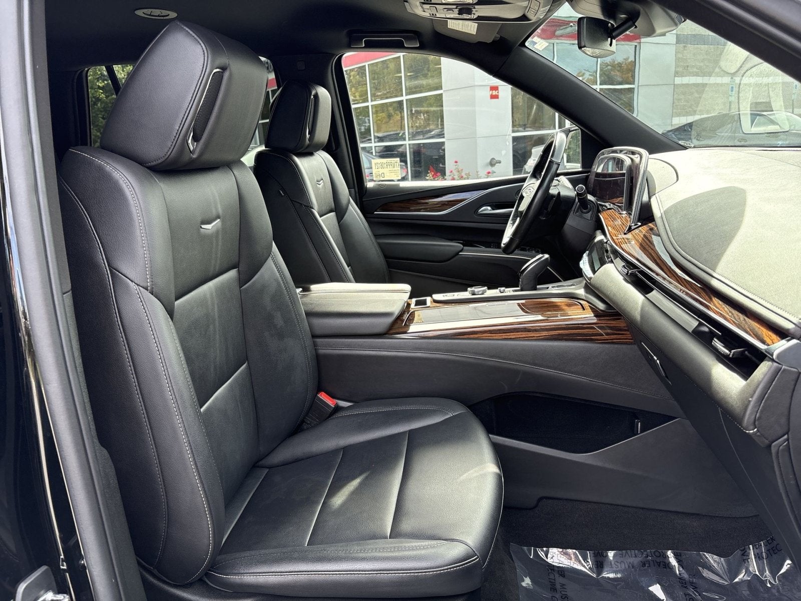 2023 Cadillac Escalade Luxury