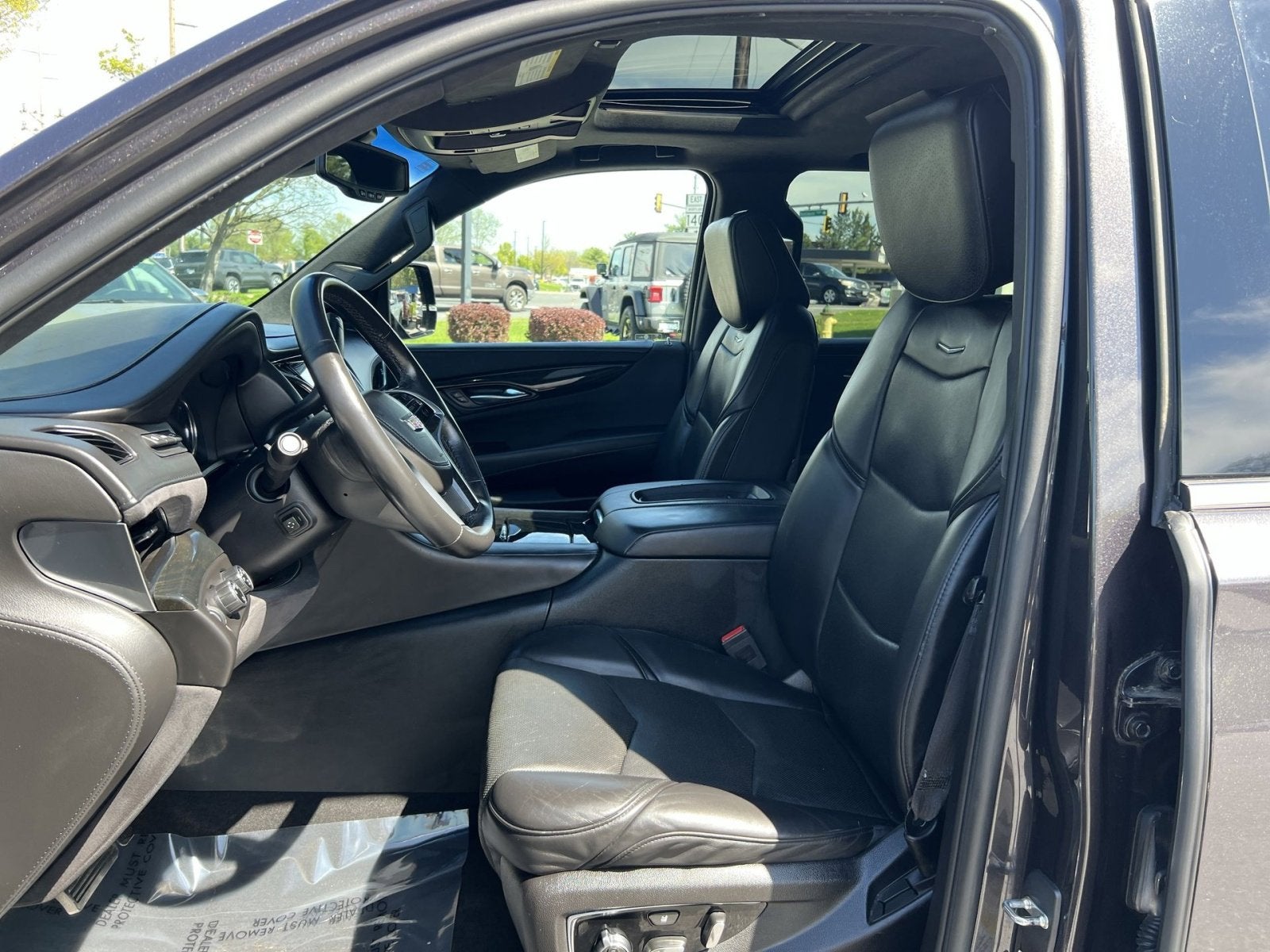 2016 Cadillac Escalade Platinum Edition