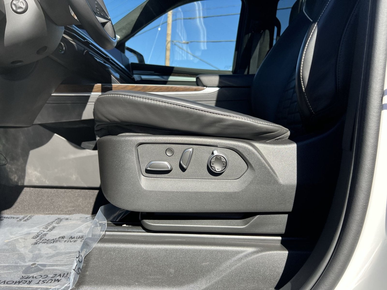 2025 Cadillac Escalade Premium Luxury Platinum