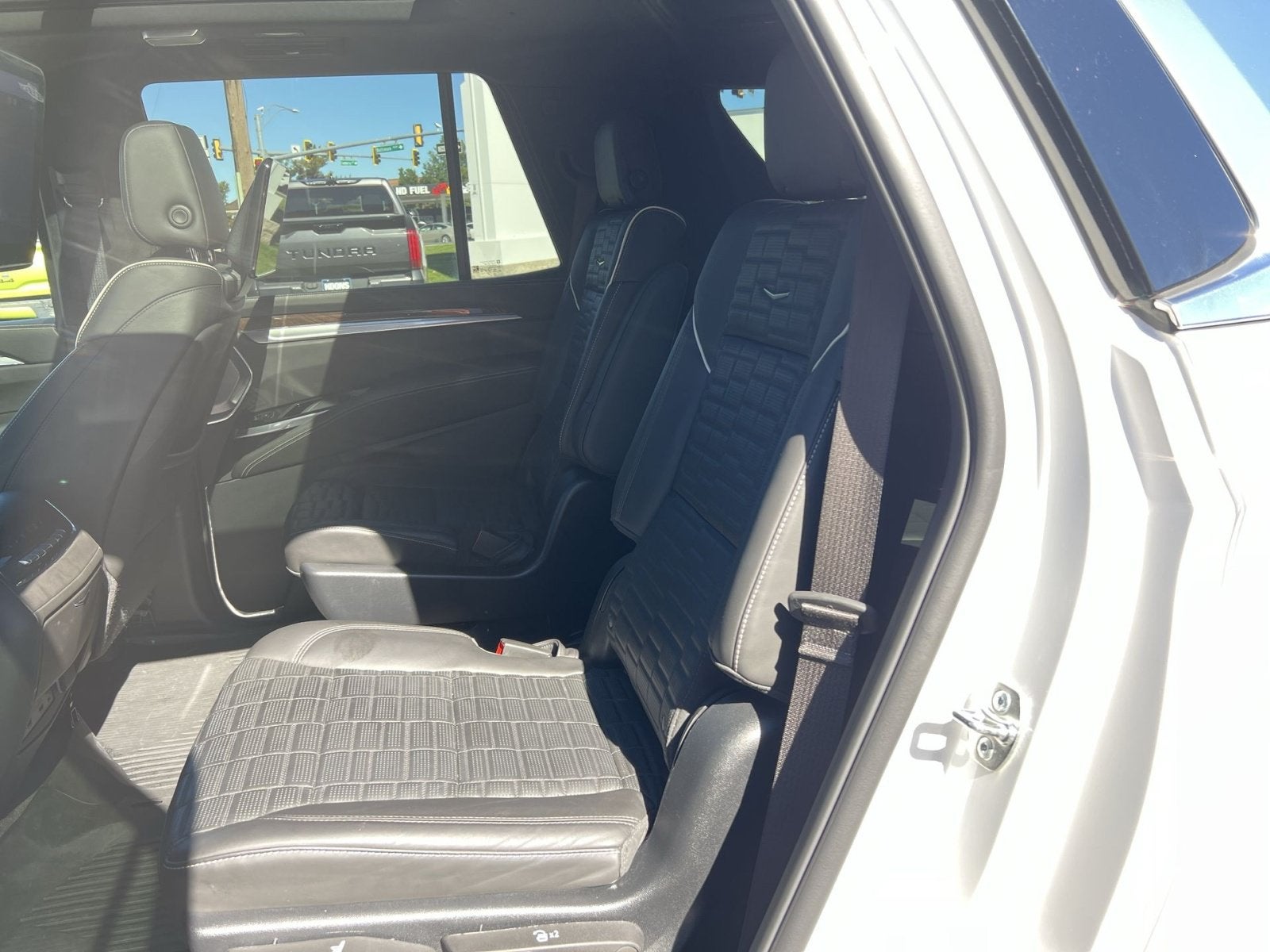 2025 Cadillac Escalade Premium Luxury Platinum