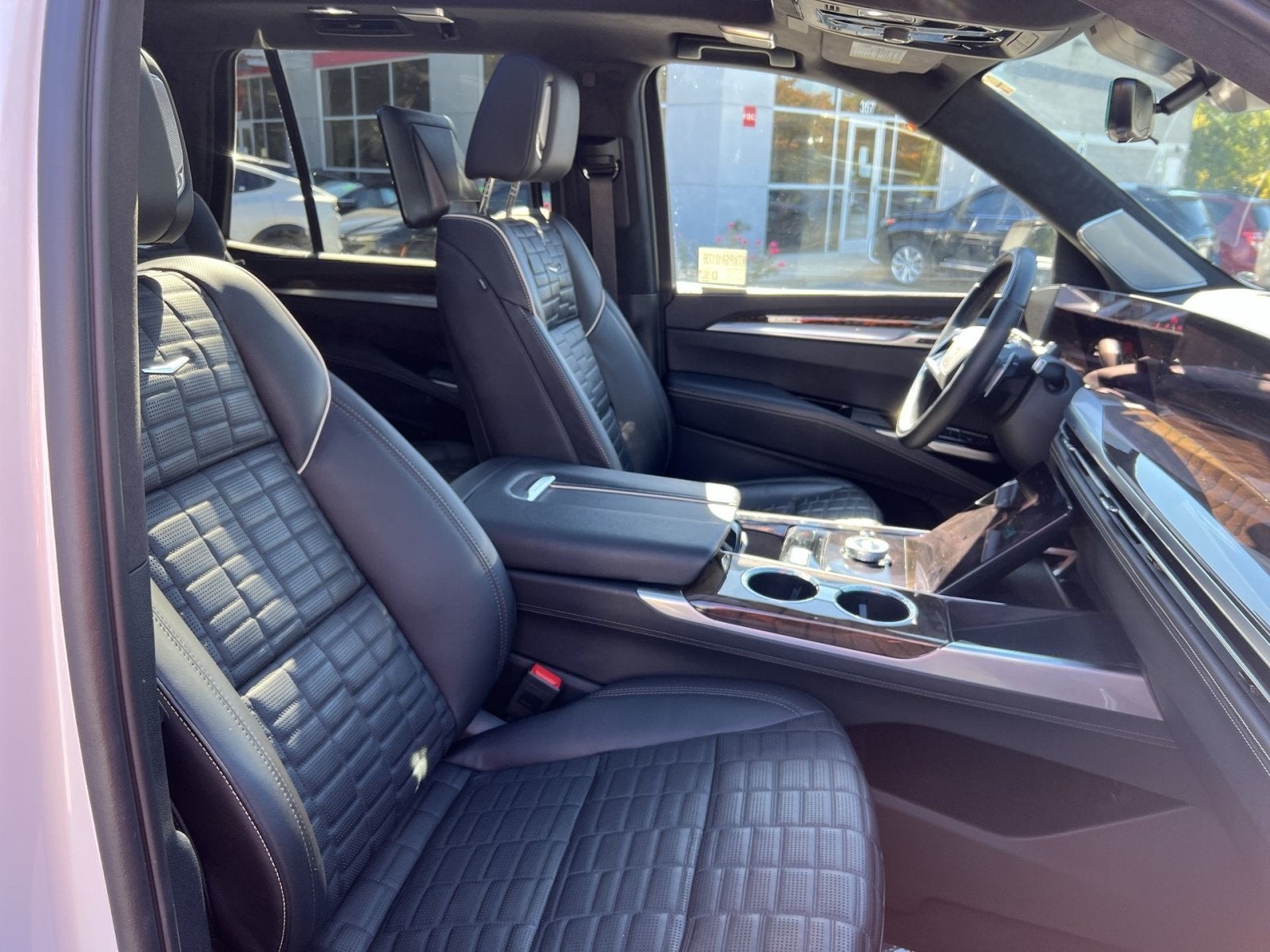 2025 Cadillac Escalade Premium Luxury Platinum