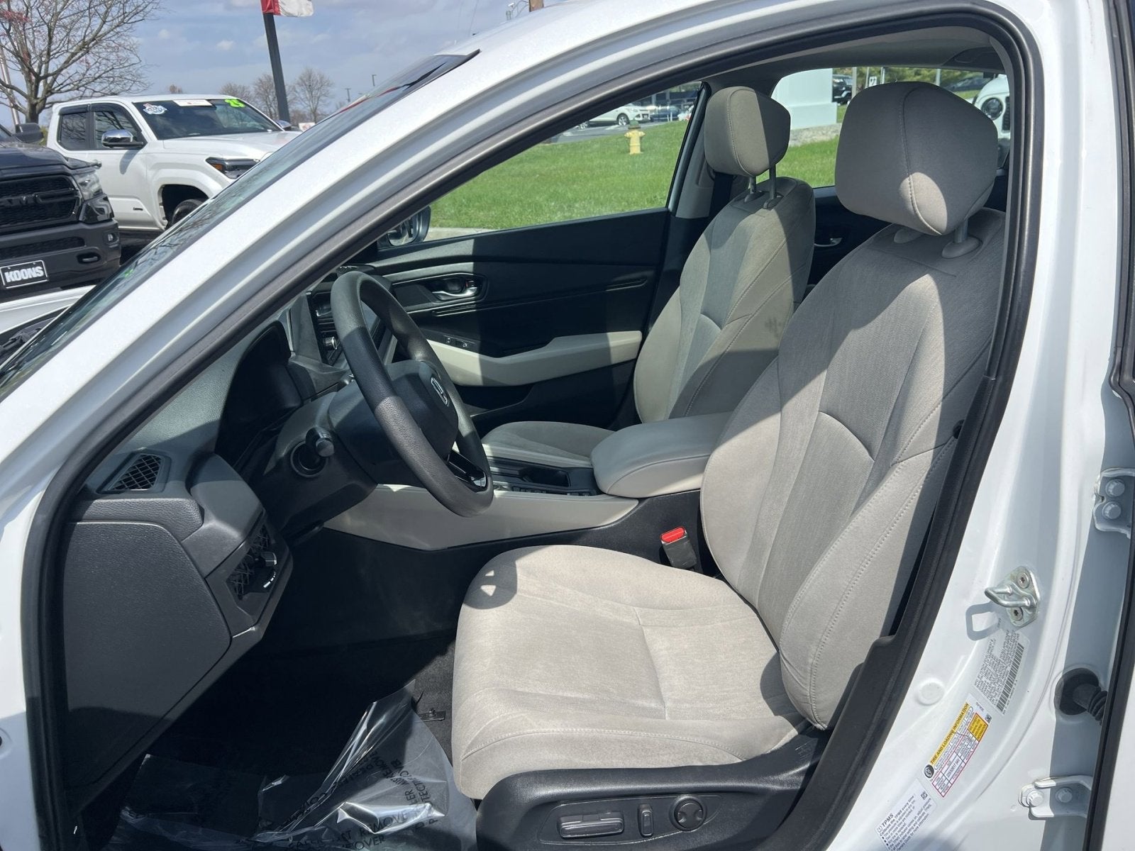 2023 Honda Accord EX