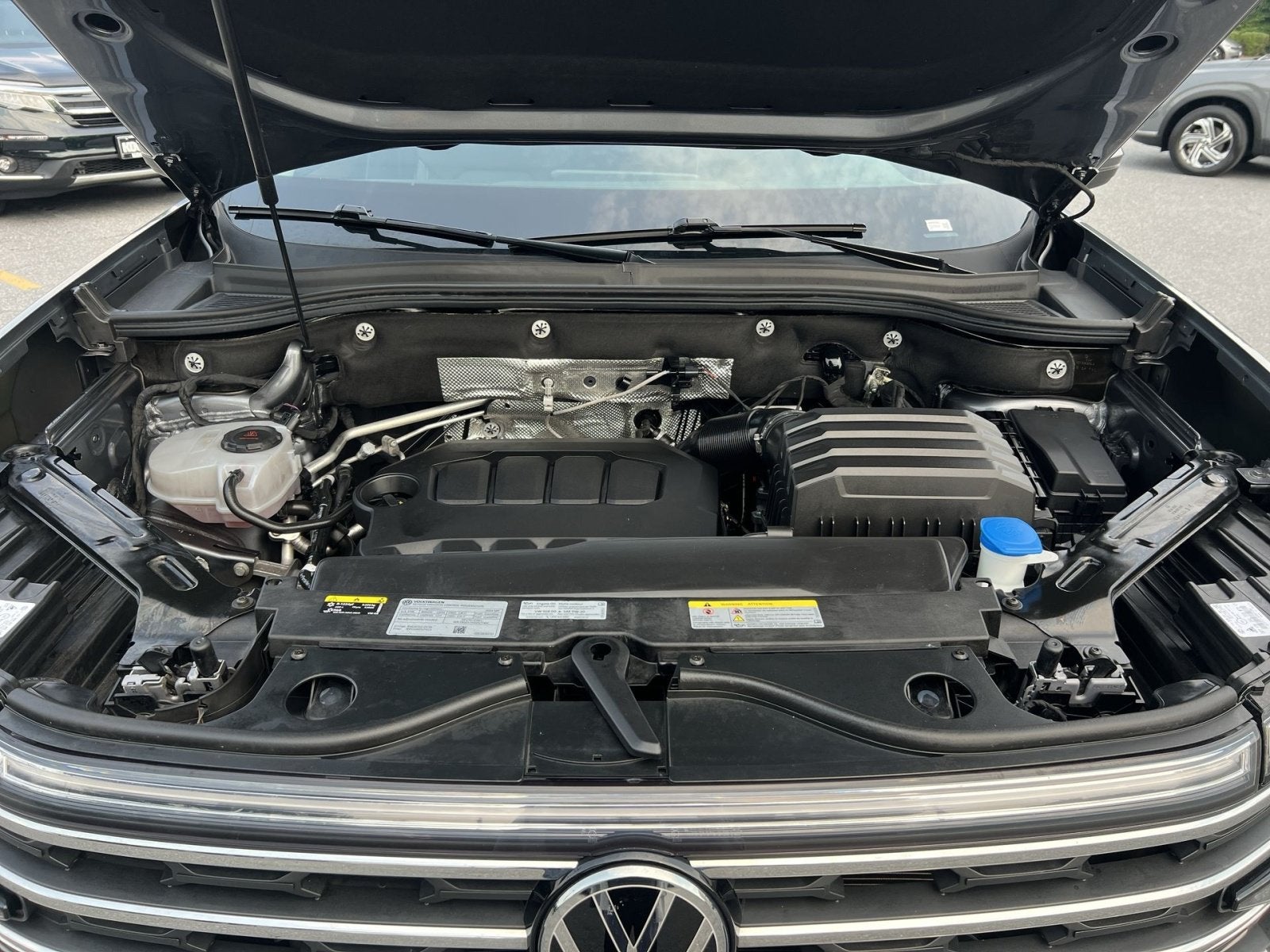 2024 Volkswagen Atlas 2.0T SE w/Technology