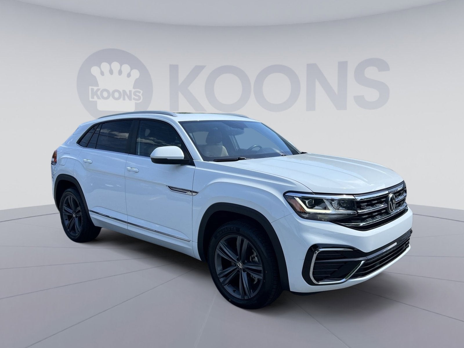 2021 Volkswagen Atlas Cross Sport 3.6L V6 SE w/Technology R-Line
