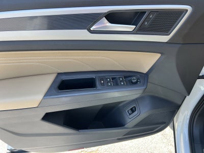 2021 Volkswagen Atlas Cross Sport 3.6L V6 SE w/Technology R-Line