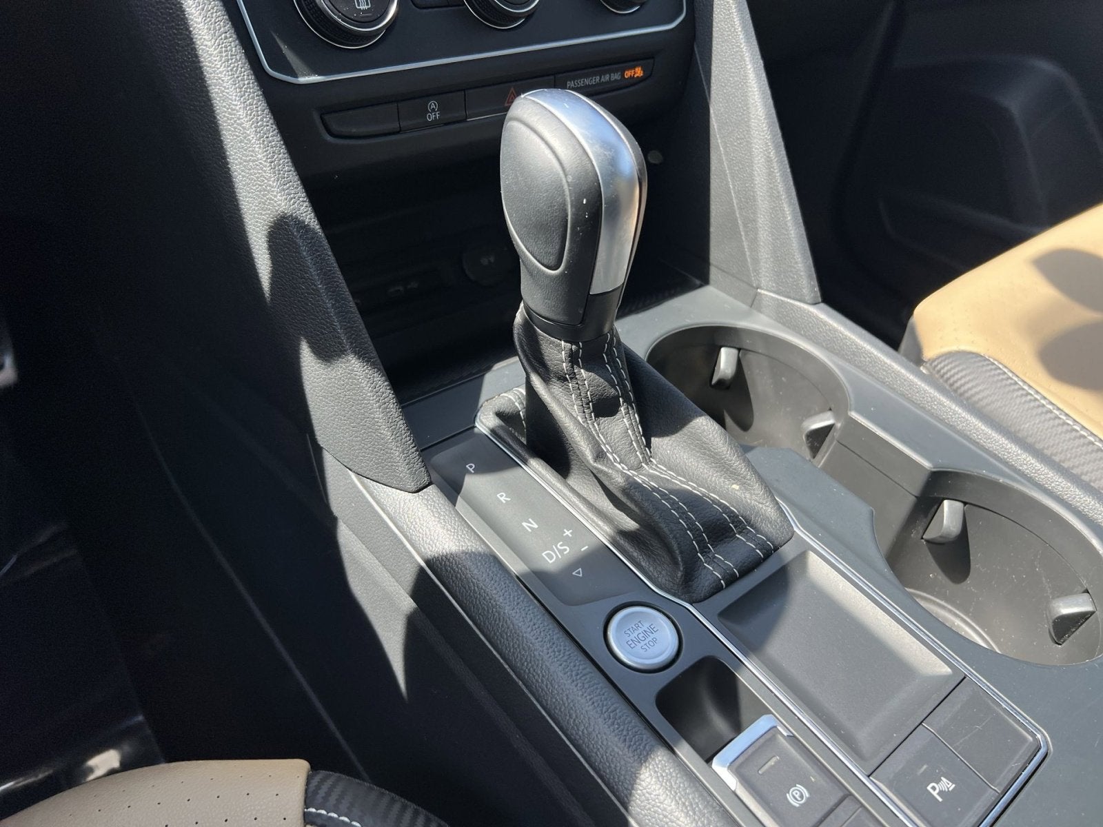 2021 Volkswagen Atlas Cross Sport 3.6L V6 SE w/Technology R-Line