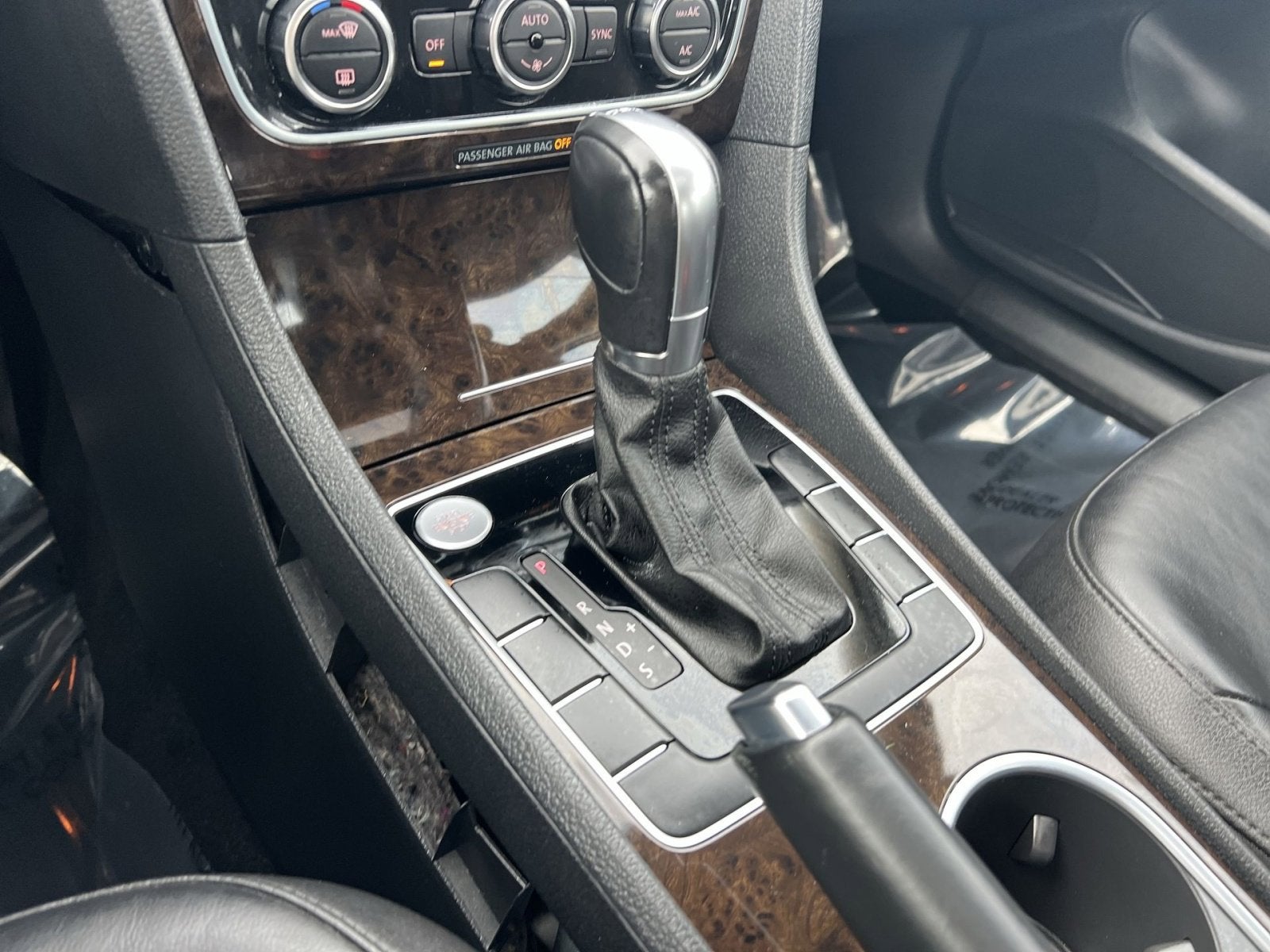 2014 Volkswagen Passat TDI SEL Premium