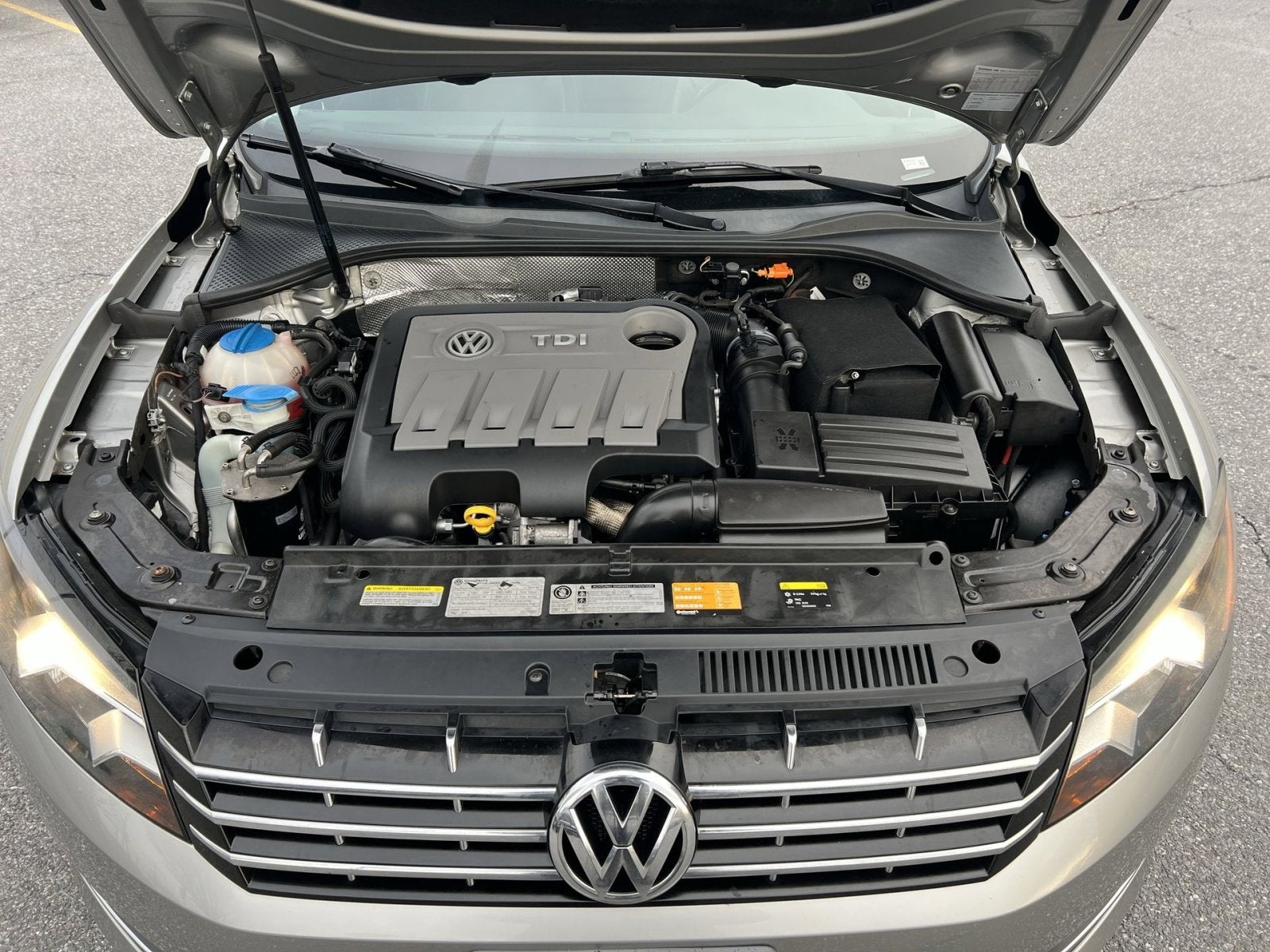 2014 Volkswagen Passat TDI SEL Premium