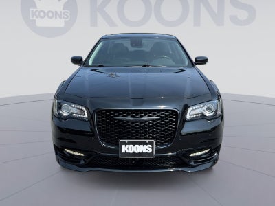 2021 Chrysler 300 Touring