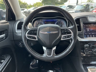 2021 Chrysler 300 Touring