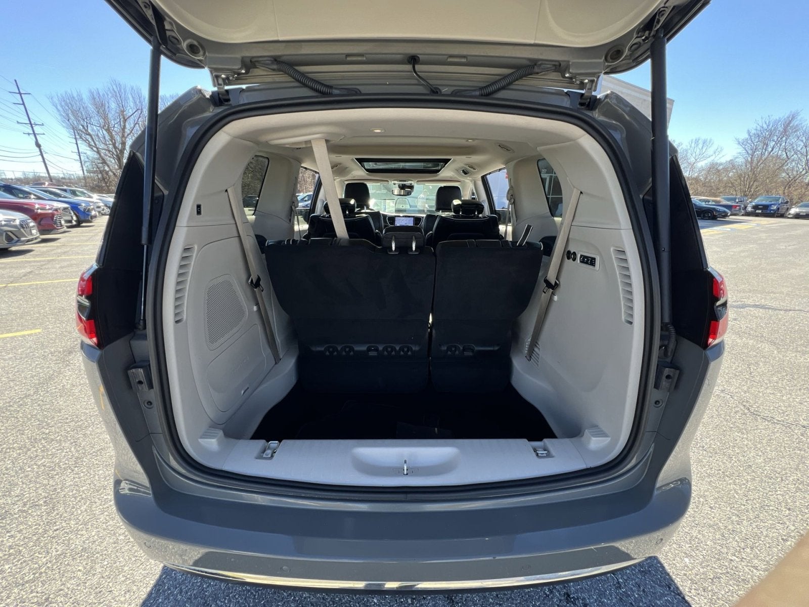 2022 Chrysler Pacifica Limited