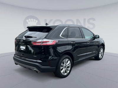 2023 Ford Edge Titanium