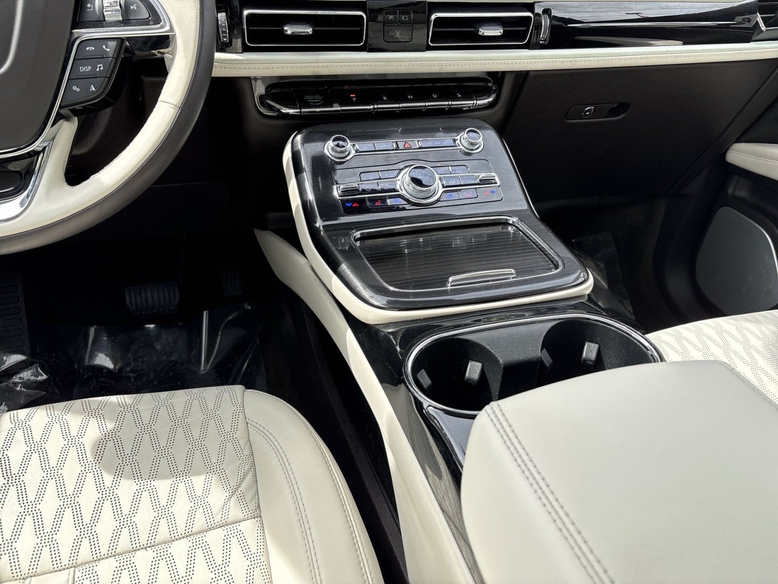 2023 Lincoln Nautilus Black Label