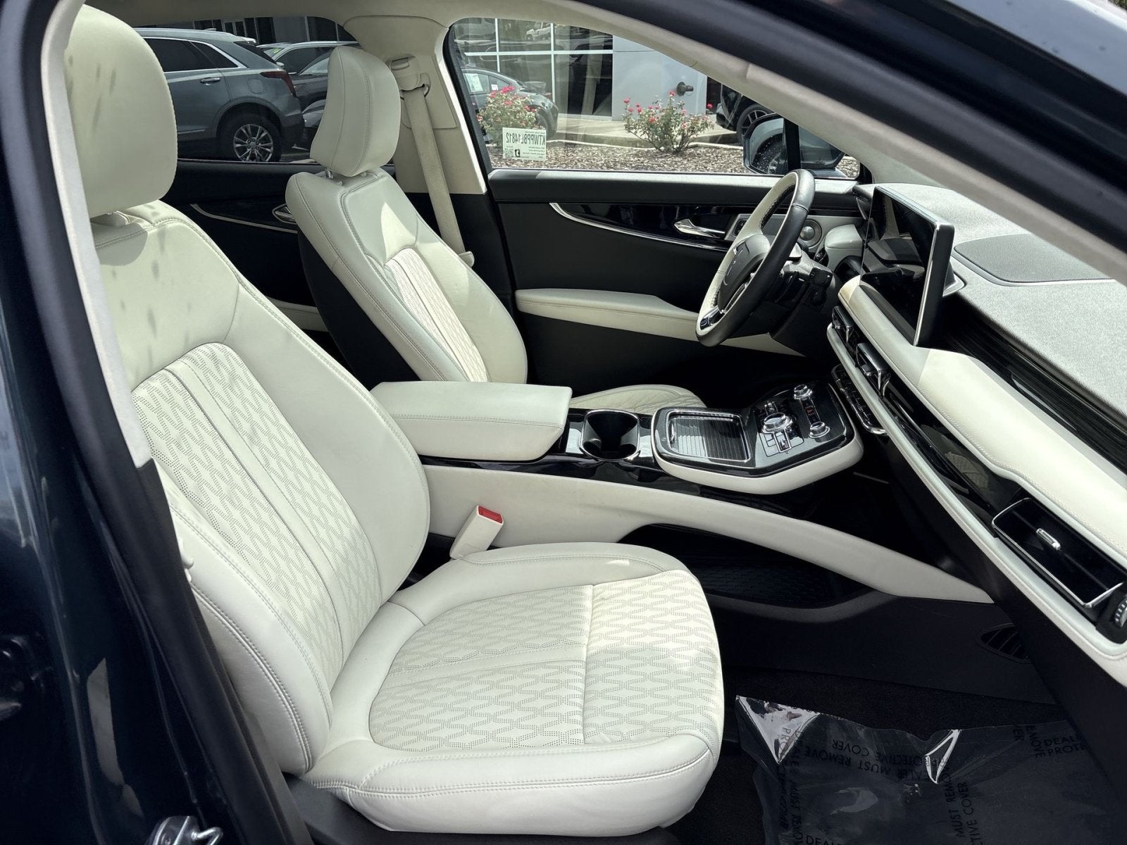 2023 Lincoln Nautilus Black Label