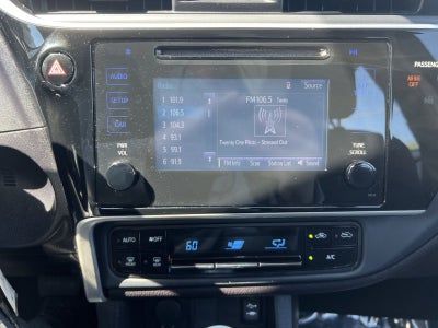 2017 Toyota Corolla LE