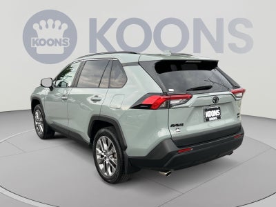 2022 Toyota RAV4 XLE Premium