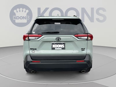 2022 Toyota RAV4 XLE Premium