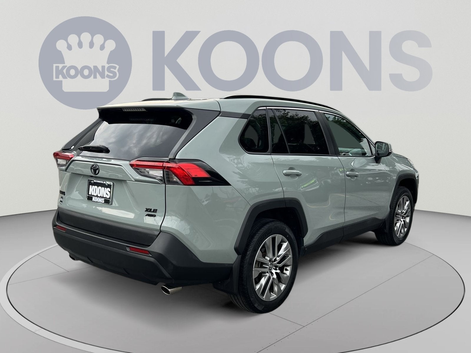 2022 Toyota RAV4 XLE Premium