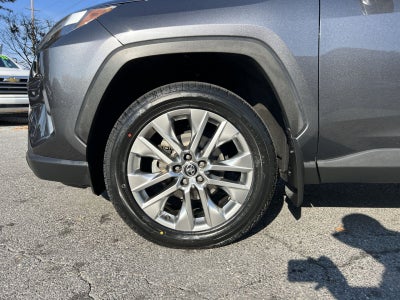 2022 Toyota RAV4 XLE Premium