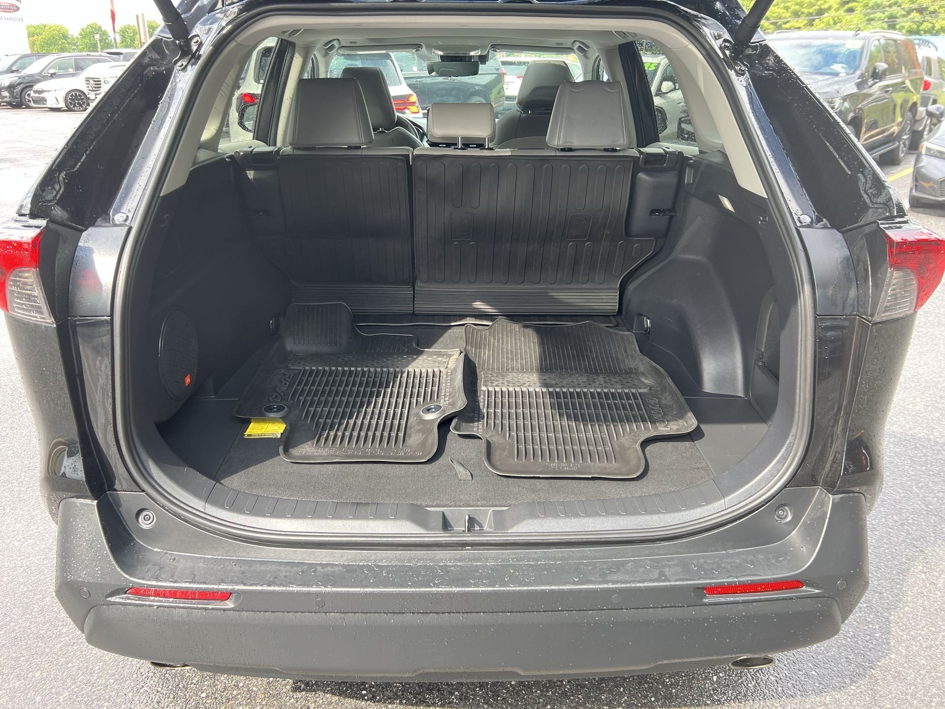 2024 Toyota RAV4 Hybrid XLE Premium