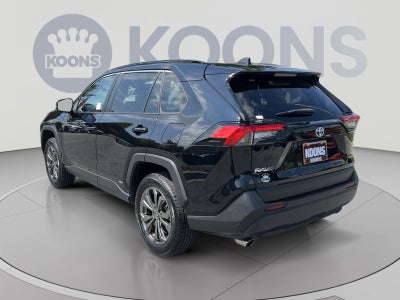 2022 Toyota RAV4 Hybrid XLE Premium